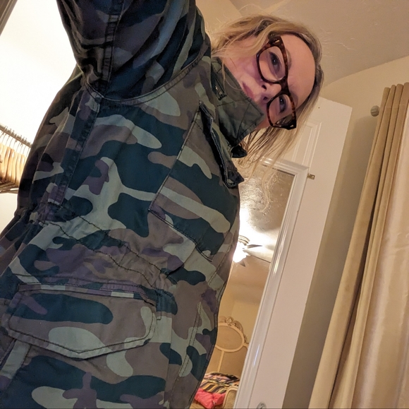 GAP Camo coat with a Dachshund Super Rare - Picture 2 of 8